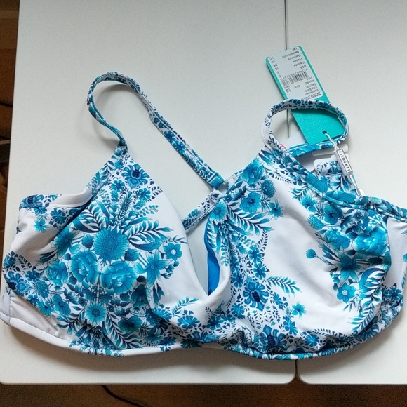 Brand new Seafolly bikini top - Picture 3 of 5